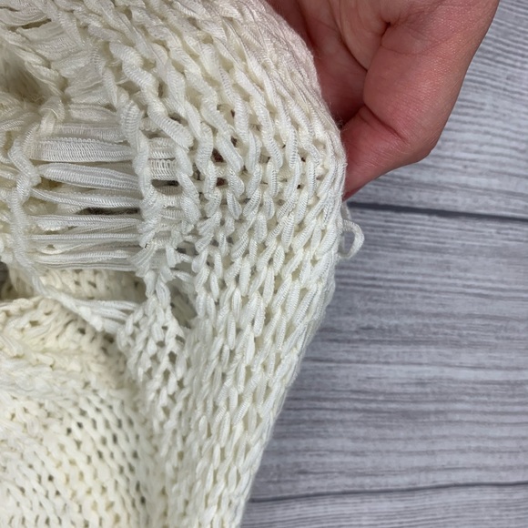 Cream Ribbed Knit Sweater - Picture 4 of 4